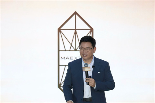 “尊界效应”加速高端圈层渗透，尊界S800典藏大观与V800开启首批交付
