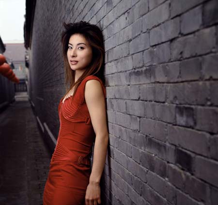 组图：被包装后的跳水皇后 郭晶晶处女版写真